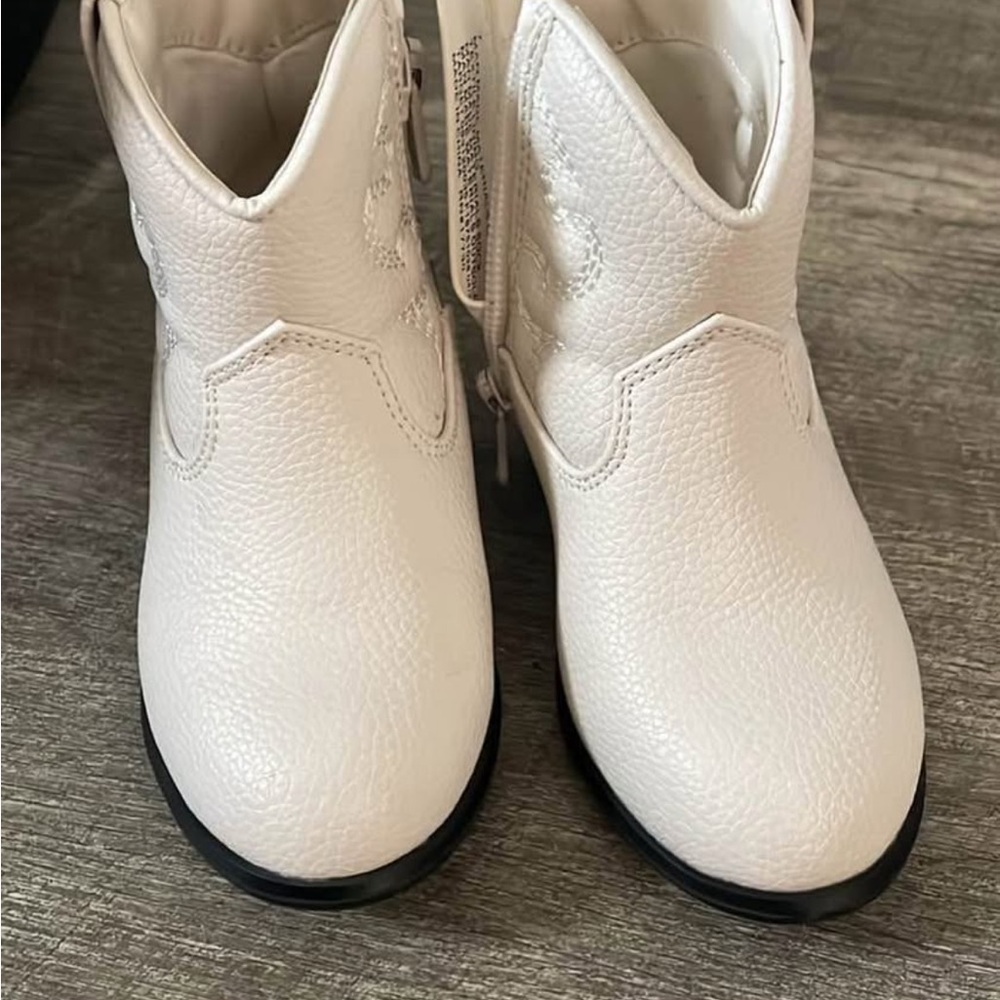 Toddler size 7 White Ankle Boots